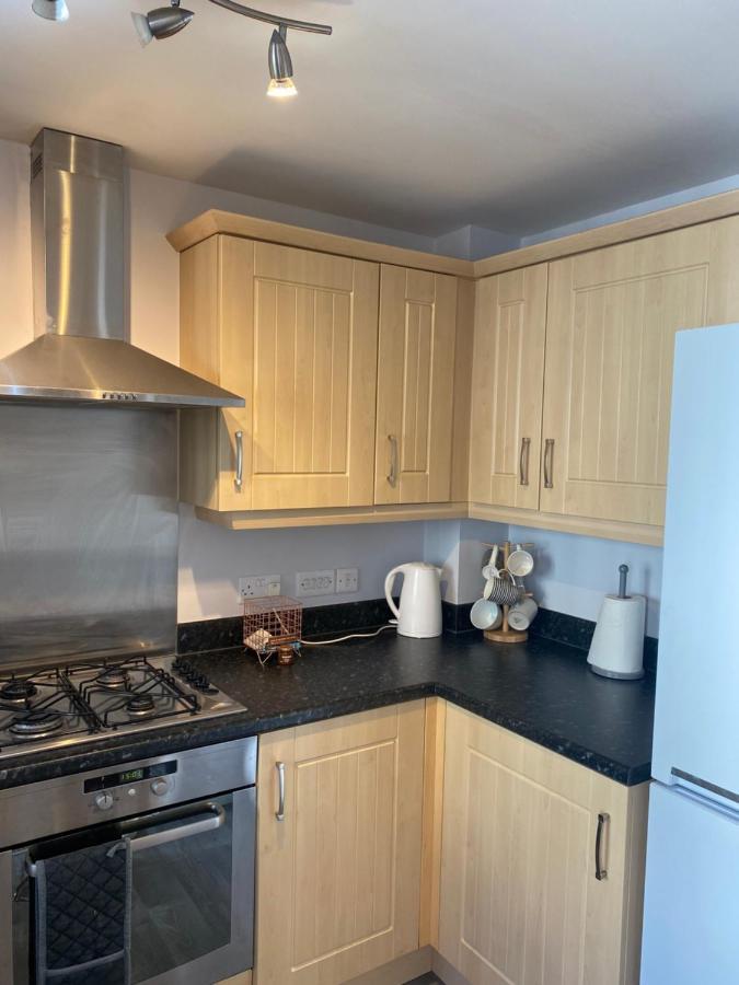 Coventry City Centre Townhouse With Private Parking Villa Exterior photo
